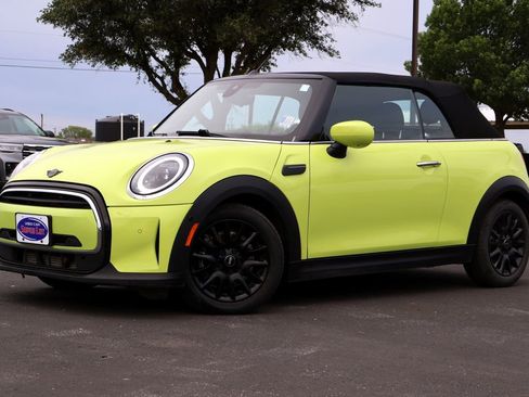 Used 2022 MINI Cooper Convertible w/ Premium Package FWD image 26