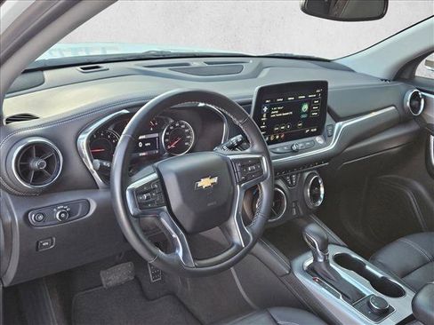 Used 2023 Chevrolet Blazer LT image 10