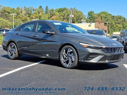 New 2025 Hyundai Elantra Sport w/ Cargo Package