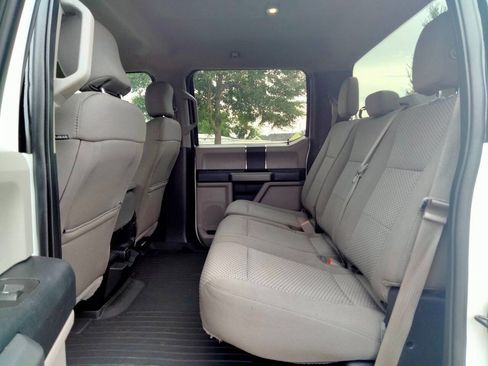 Used 2017 Ford F150 XLT image 12