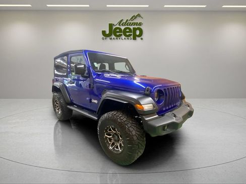 Used 2018 Jeep Wrangler Sport AWD/4WD image 8