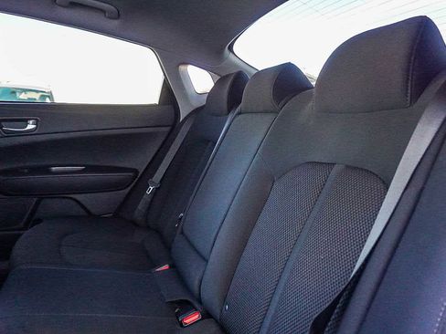 Used 2020 Kia Optima LX image 18