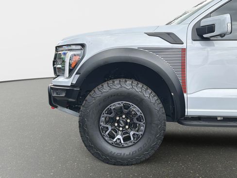 Used 2025 Ford F150 Raptor w/ Equipment Group 803A Raptor R AWD/4WD image 13