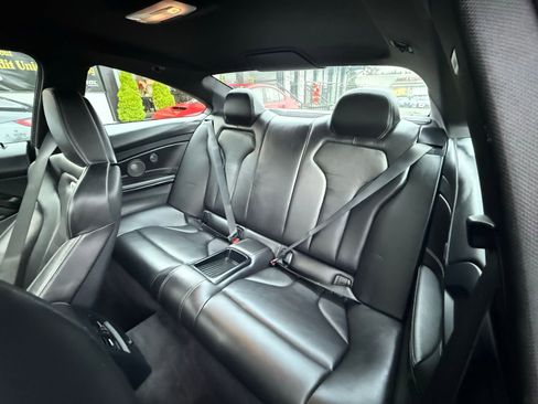 Used 2015 BMW M4 Coupe image 28