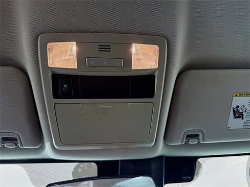 Certified 2018 Toyota Tacoma SR image 15