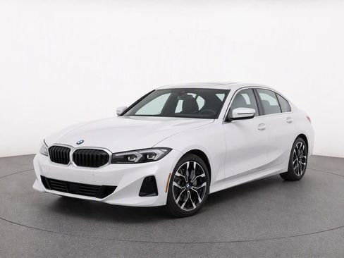 Used 2025 BMW 330i Sedan RWD image 7
