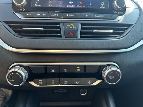 Used 2021 Nissan Altima 2.5 SR image 25