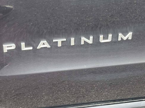 Used 2025 Ford Expedition Platinum AWD/4WD image 15