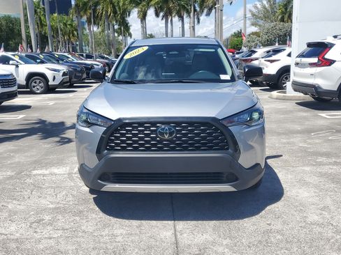 Used 2023 Toyota Corolla Cross L FWD image 8