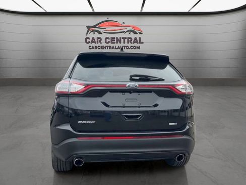 Used 2017 Ford Edge SE AWD/4WD image 4