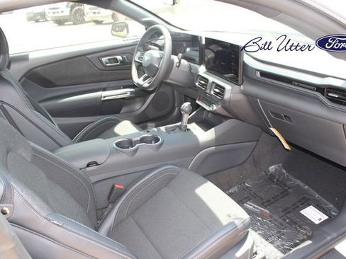 New 2025 Ford Mustang Coupe image 9