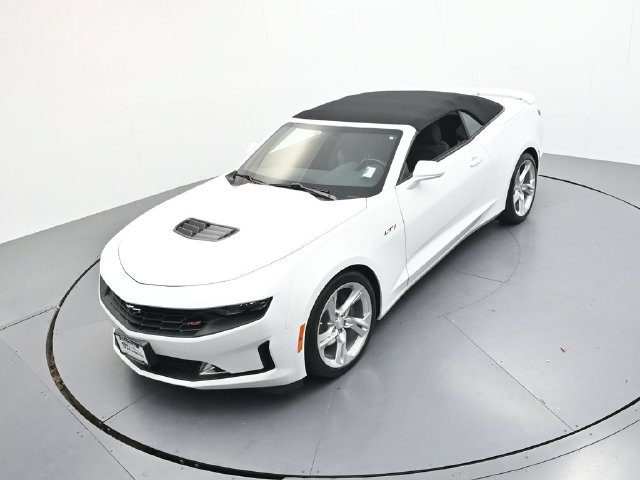 Used 2023 Chevrolet Camaro LT RWD image 37