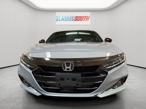 Used 2022 Honda Accord Sport image 8