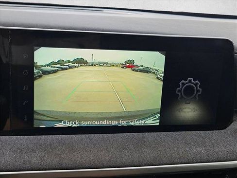 Used 2025 Nissan Kicks SV w/ Charging Package AWD/4WD image 13