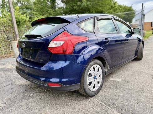 Used 2012 Ford Focus SE FWD image 3