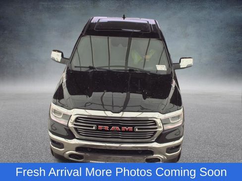 Used 2023 RAM 1500 Laramie AWD/4WD image 3