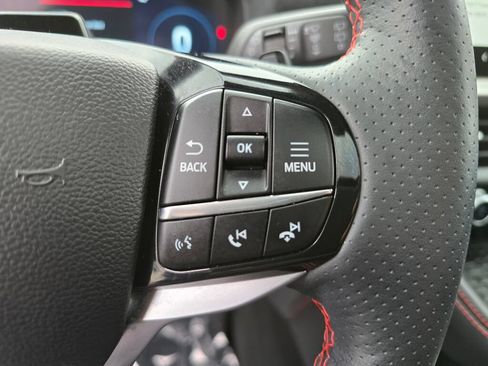 Used 2025 Ford Explorer ST AWD/4WD image 21