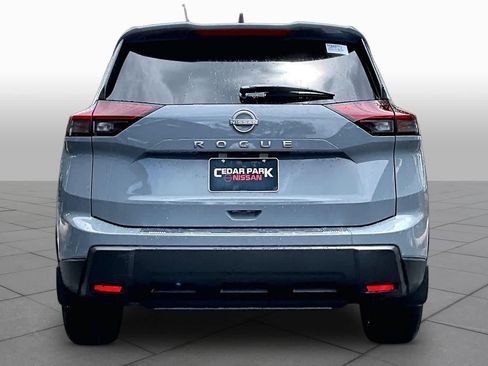 New 2026 Nissan Rogue SV FWD image 4