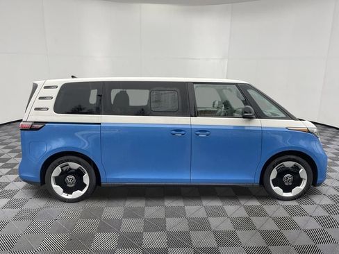 New 2025 Volkswagen ID. Buzz Pro S Plus image 3