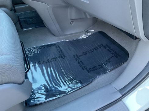 Used 2007 Honda CR-V LX image 31