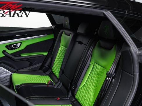 Used 2022 Lamborghini Urus AWD/4WD image 50