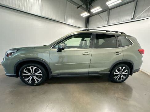 Used 2019 Subaru Forester Limited AWD/4WD image 2