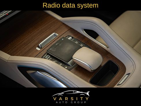 Used 2022 Mercedes-Benz GLE 450 4MATIC w/ AMG Line Exterior image 19