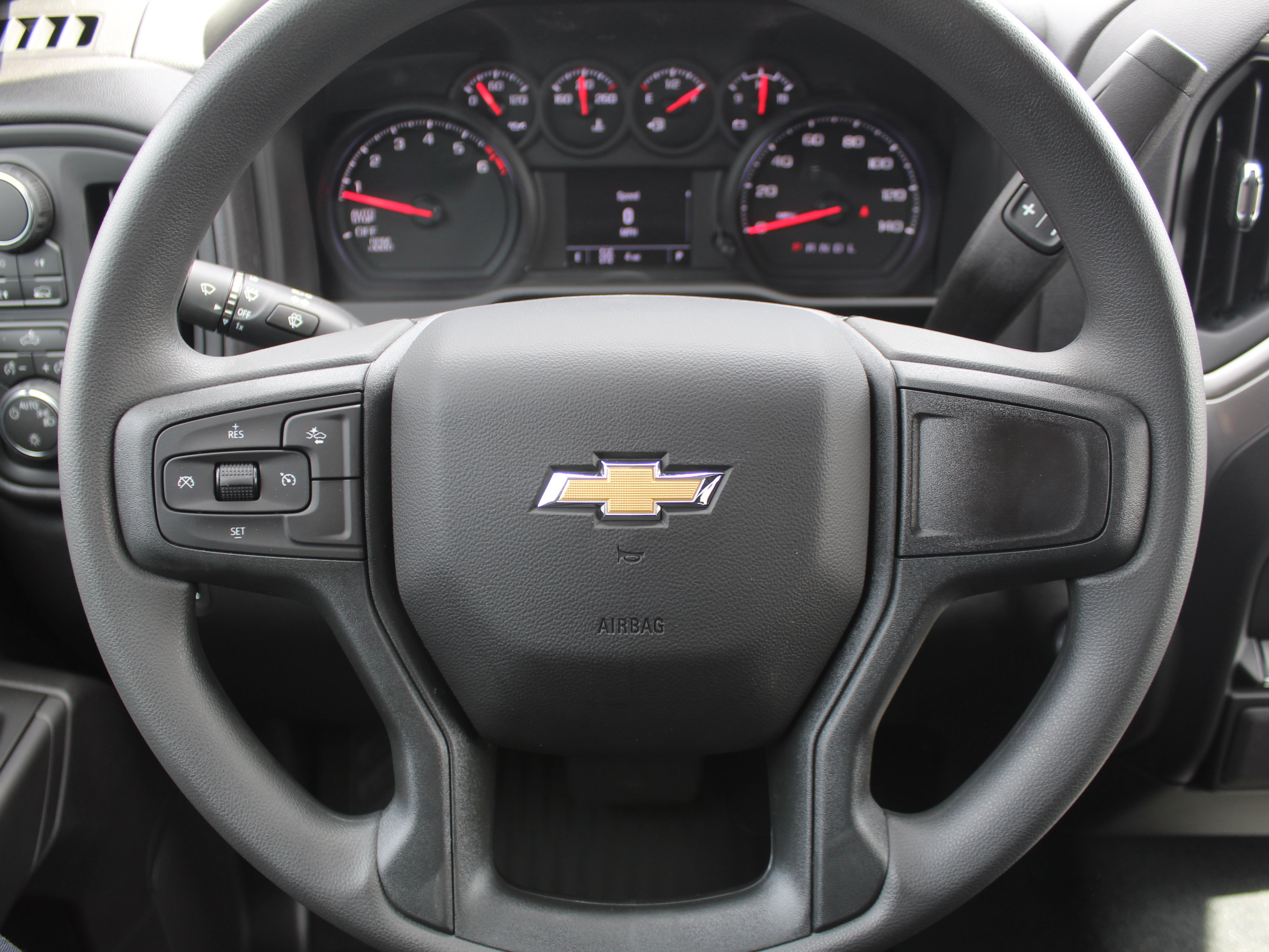 New 2026 Chevrolet Silverado 1500 Custom AWD/4WD image 15
