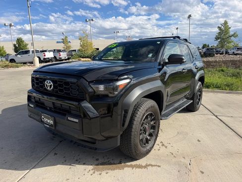 Used 2025 Toyota 4Runner TRD Off-Road Premium AWD/4WD image 3