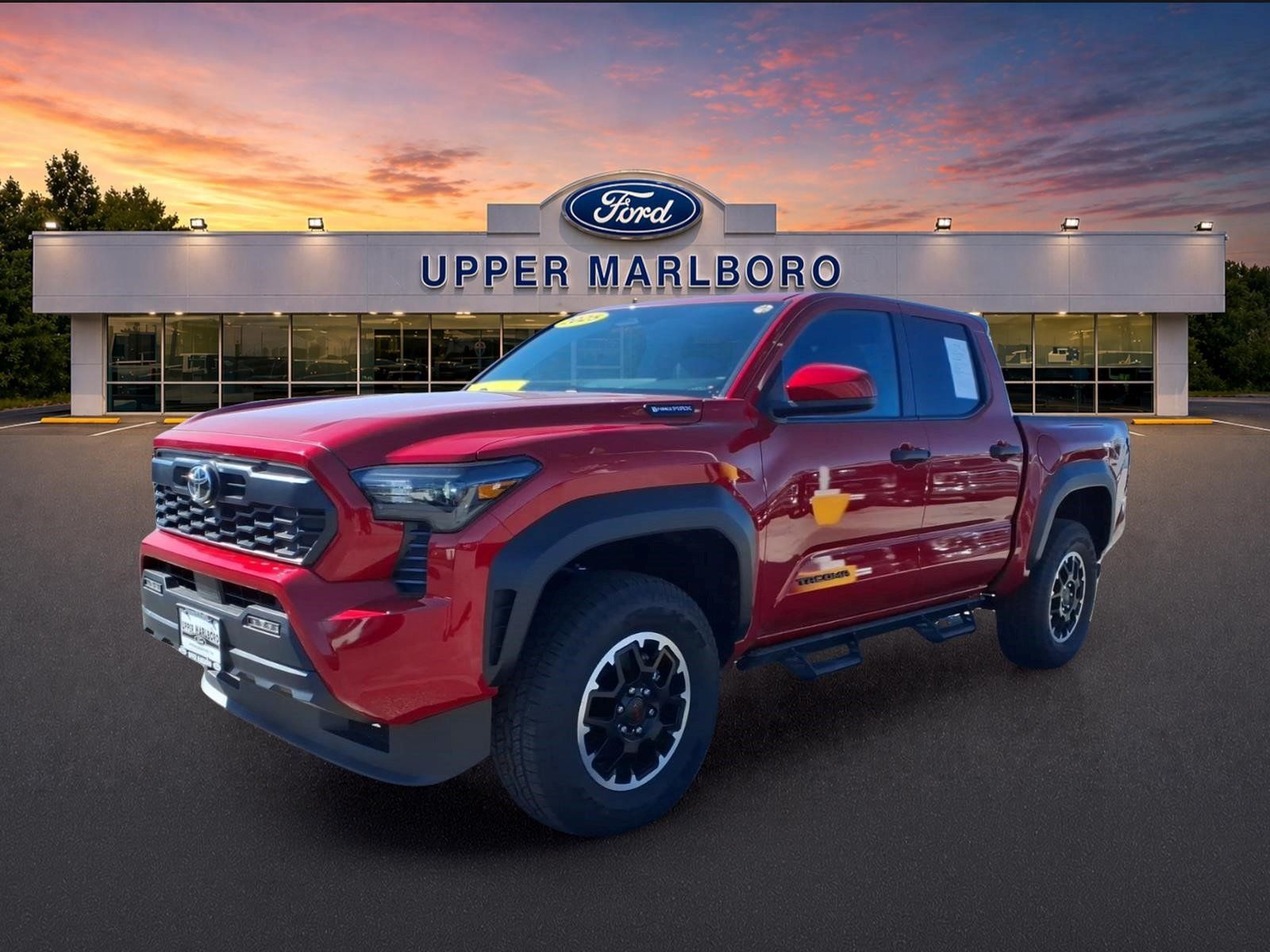 Used 2025 Toyota Tacoma TRD Off-Road AWD/4WD image 3