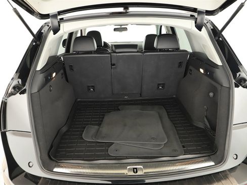 Used 2015 Audi Q5 2.0T Premium Plus w/ Technology Package image 29