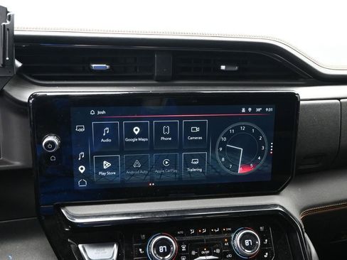 Used 2023 GMC Sierra 1500 AT4 w/ AT4 Premium Package image 14