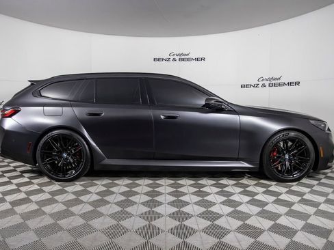 Used 2025 BMW M5 Touring image 4