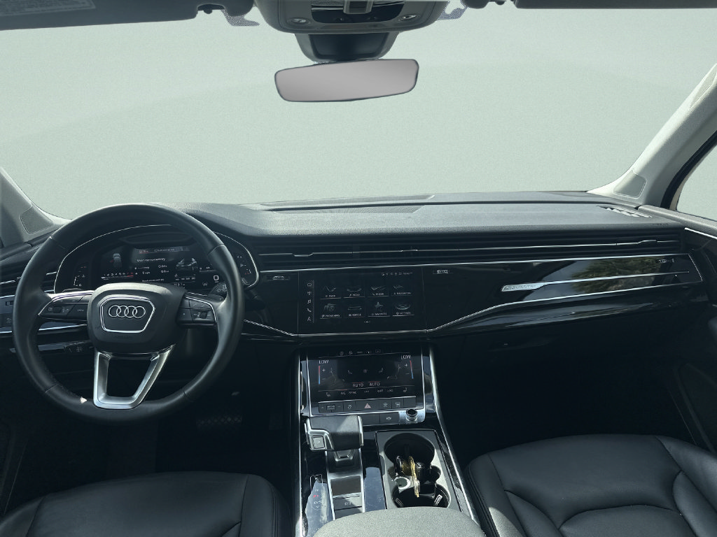 Used 2022 Audi Q7 3.0T Premium Plus w/ Premium Plus Package AWD/4WD image 21