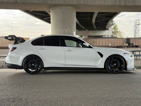 Used 2022 BMW M3 image 2
