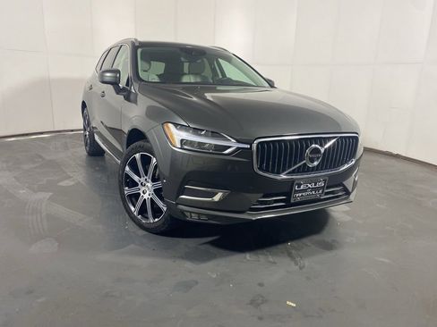 Used 2018 Volvo XC60 T6 Inscription w/ Luxury Seat Package AWD/4WD image 4