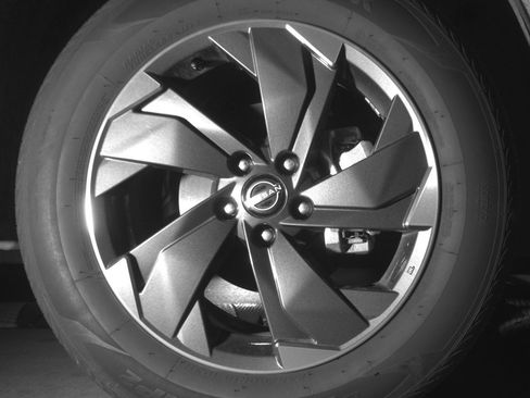 Used 2025 Nissan Rogue SV image 13