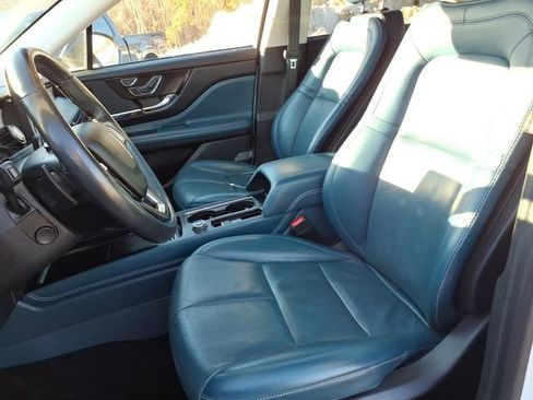 Used 2021 Lincoln Corsair Reserve w/ Equipment Group 201A image 12