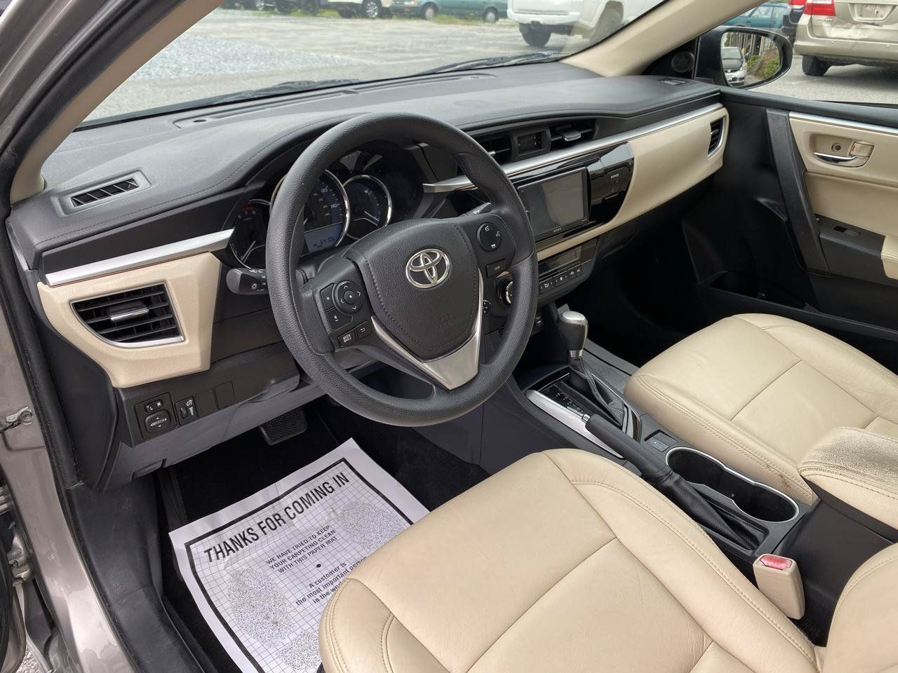 Used 2014 Toyota Corolla LE FWD image 5