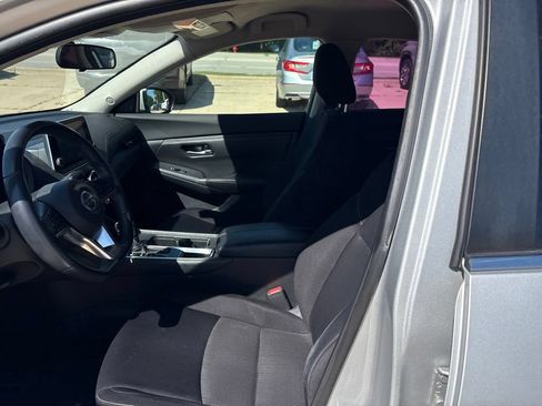 Used 2020 Nissan Sentra SV w/ Trunk Package FWD image 11