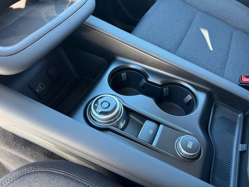 New 2026 Ford Explorer Active image 14