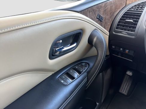 Used 2023 INFINITI QX80 Premium Select w/ Cargo Package RWD image 12