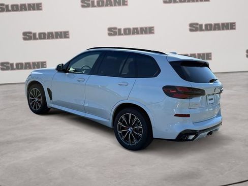 New 2026 BMW X5 xDrive40i w/ M Sport Package AWD/4WD image 3