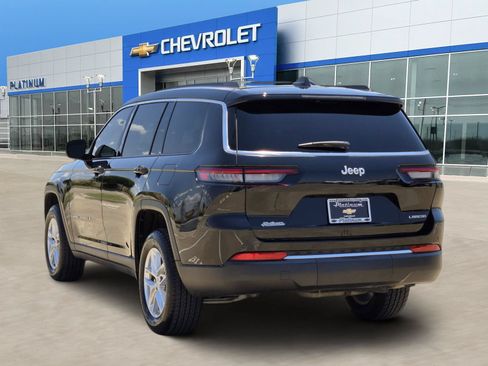 Used 2025 Jeep Grand Cherokee L Laredo RWD image 4