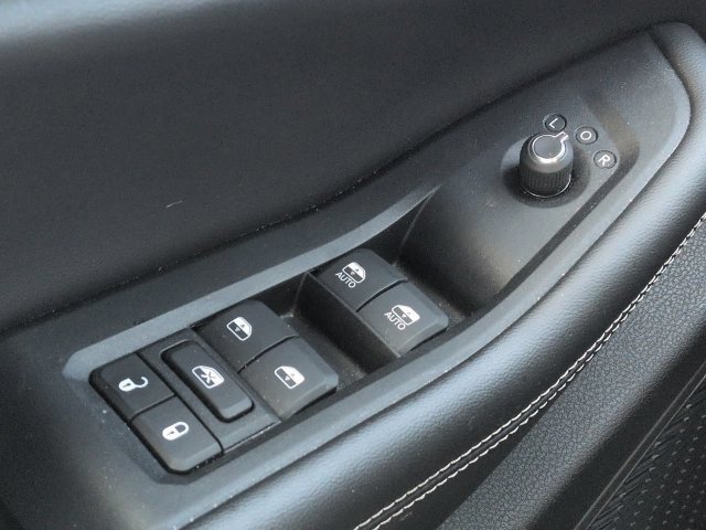 Certified 2023 Jeep Grand Cherokee Altitude AWD/4WD image 25