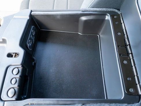 Used 2022 RAM 1500 Classic Warlock w/ Electronics Group AWD/4WD image 26