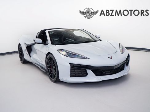 Used 2024 Chevrolet Corvette Z06 w/ Stealth Interior Trim Package RWD image 1