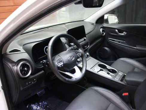 Used 2023 Hyundai Kona Limited w/ Cargo Package image 32