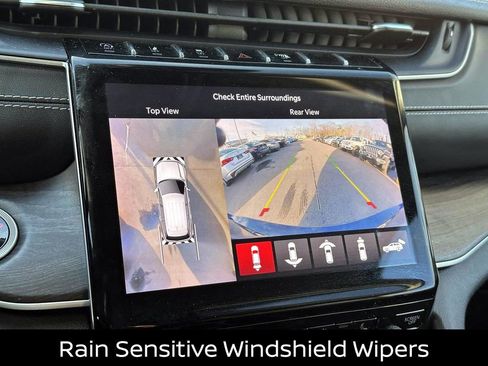 Used 2023 Jeep Grand Cherokee L Limited w/ Luxury Tech Group II image 33