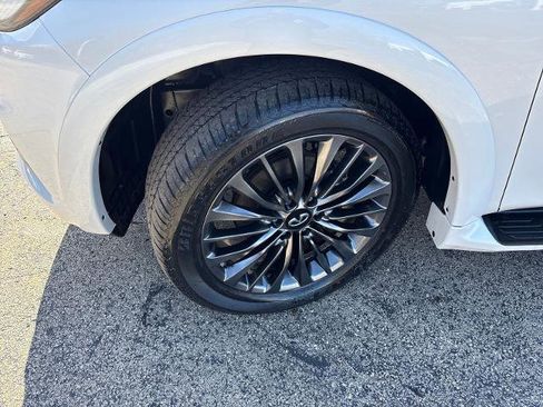 Certified 2024 INFINITI QX80 Sensory AWD/4WD image 27